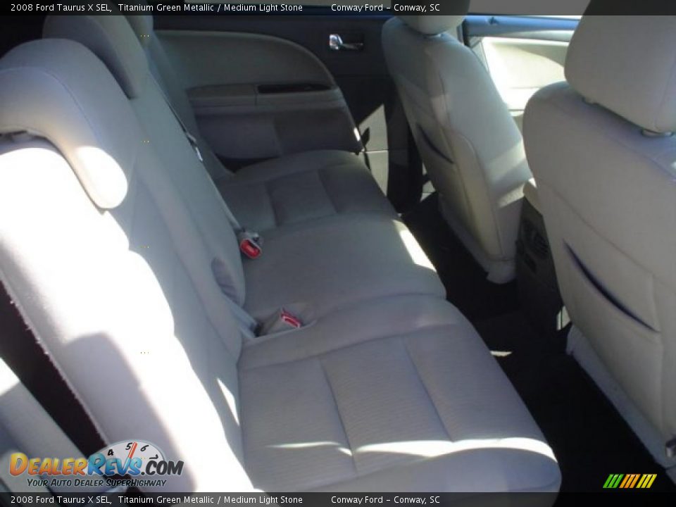 2008 Ford Taurus X SEL Titanium Green Metallic / Medium Light Stone Photo #16