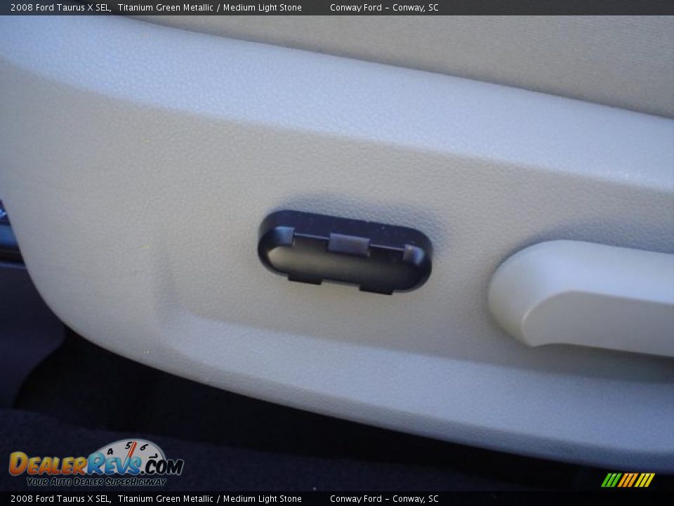 2008 Ford Taurus X SEL Titanium Green Metallic / Medium Light Stone Photo #23