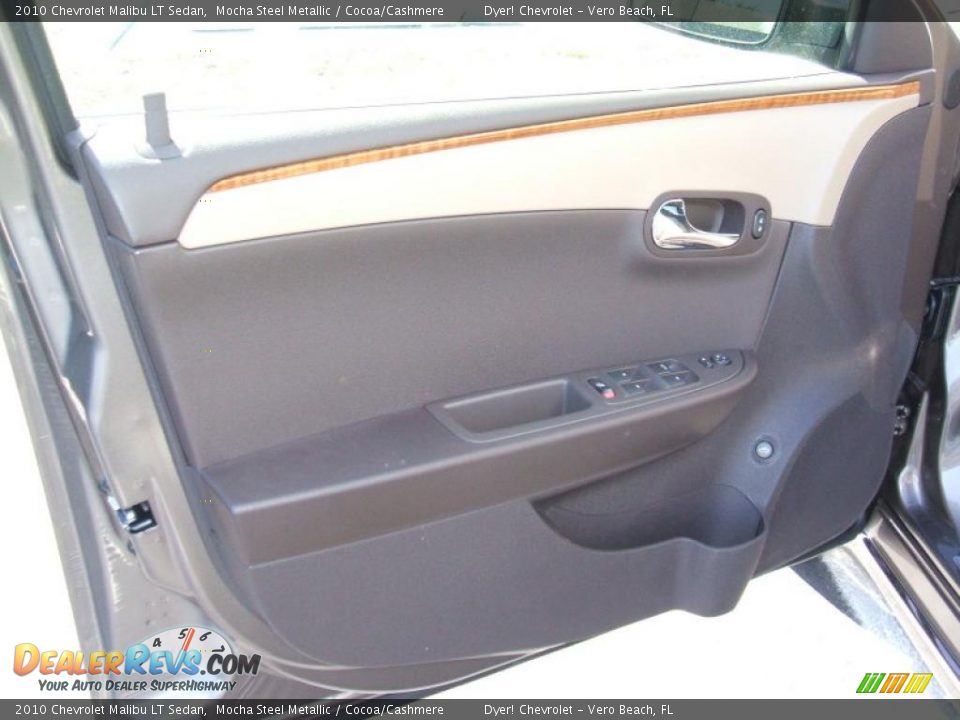 2010 Chevrolet Malibu LT Sedan Mocha Steel Metallic / Cocoa/Cashmere Photo #11