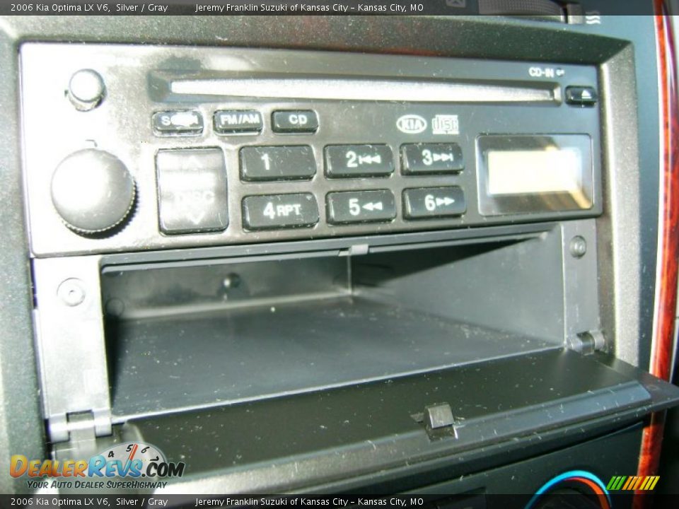 2006 Kia Optima LX V6 Silver / Gray Photo #13