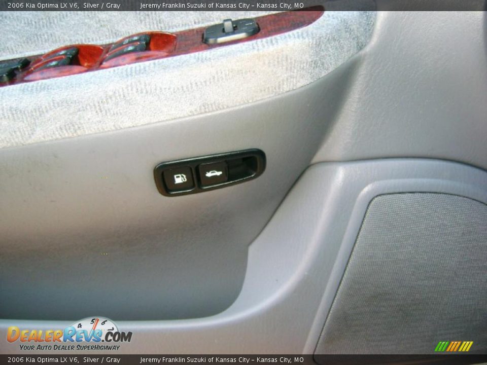 2006 Kia Optima LX V6 Silver / Gray Photo #15