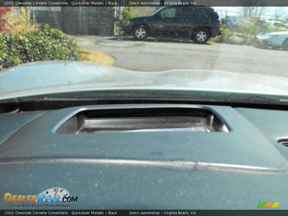 2002 Chevrolet Corvette Convertible Quicksilver Metallic / Black Photo #16