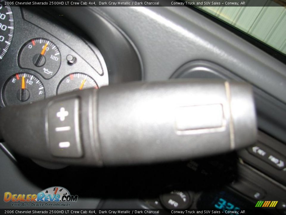 2006 Chevrolet Silverado 2500HD LT Crew Cab 4x4 Dark Gray Metallic / Dark Charcoal Photo #19