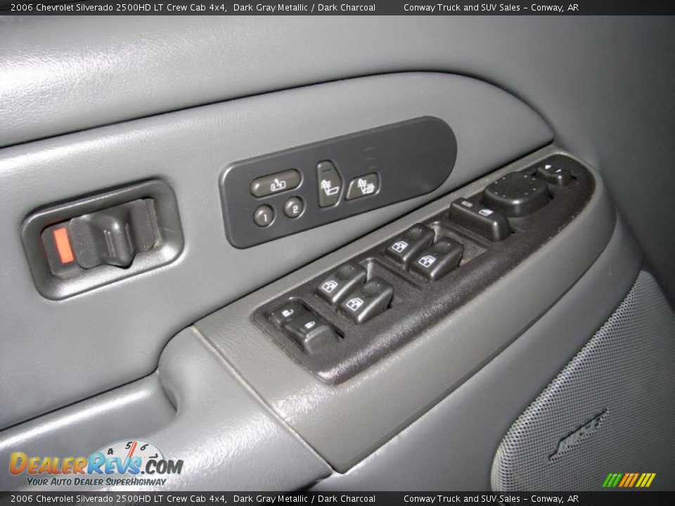 2006 Chevrolet Silverado 2500HD LT Crew Cab 4x4 Dark Gray Metallic / Dark Charcoal Photo #25