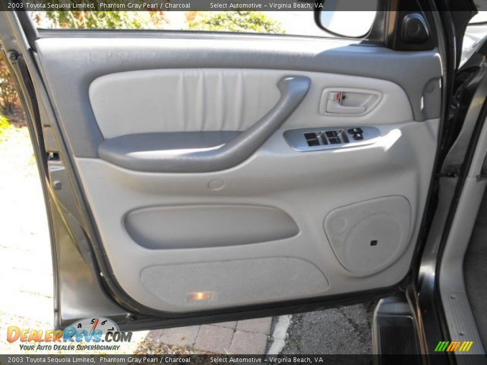 2003 Toyota Sequoia Limited Phantom Gray Pearl / Charcoal Photo #9