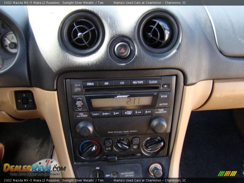 2002 Mazda MX-5 Miata LS Roadster Sunlight Silver Metallic / Tan Photo #15