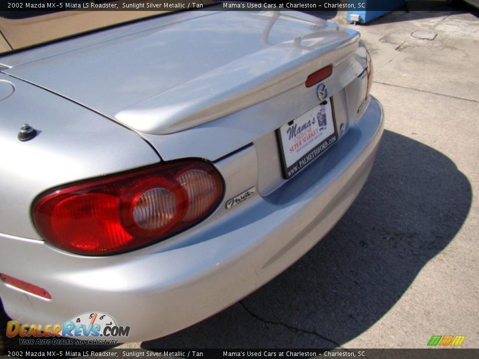 2002 Mazda MX-5 Miata LS Roadster Sunlight Silver Metallic / Tan Photo #27