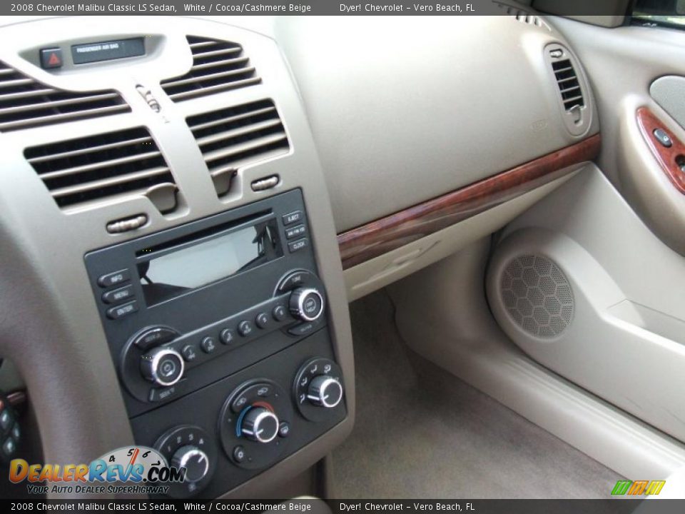 2008 Chevrolet Malibu Classic LS Sedan White / Cocoa/Cashmere Beige Photo #14