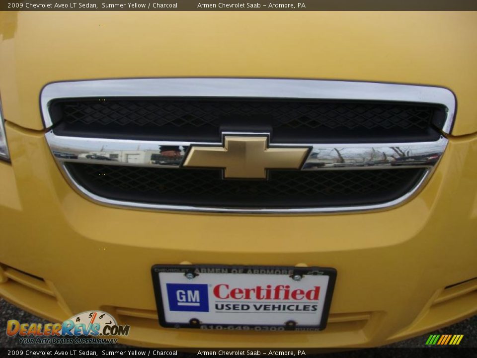 2009 Chevrolet Aveo LT Sedan Summer Yellow / Charcoal Photo #28