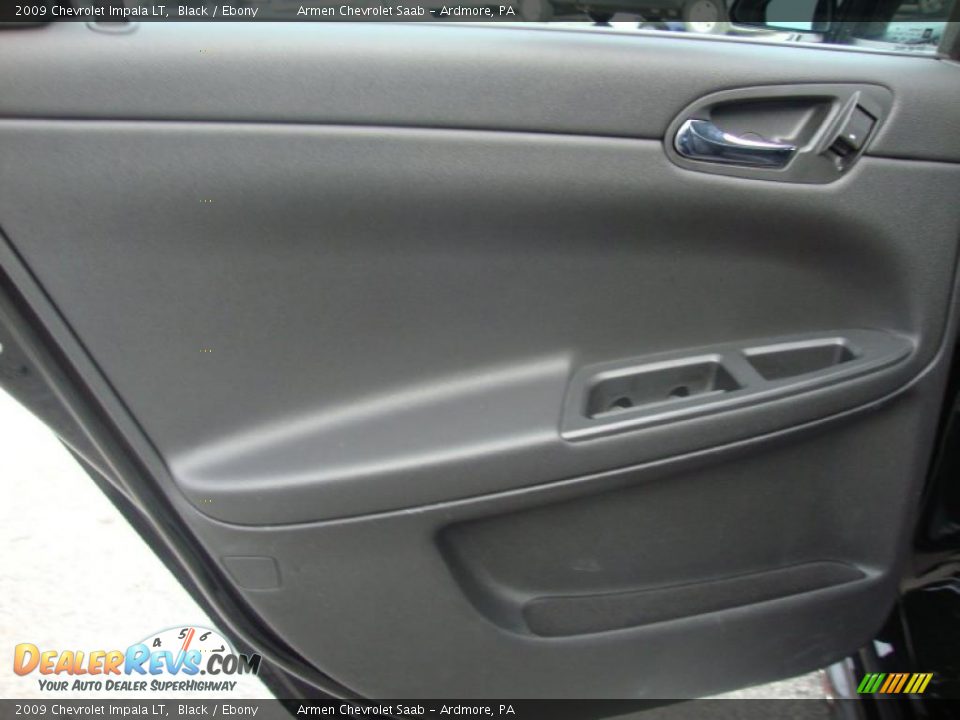 2009 Chevrolet Impala LT Black / Ebony Photo #21