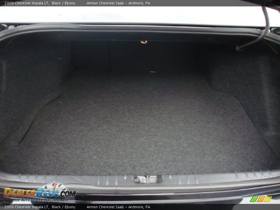 2009 Chevrolet Impala LT Black / Ebony Photo #22