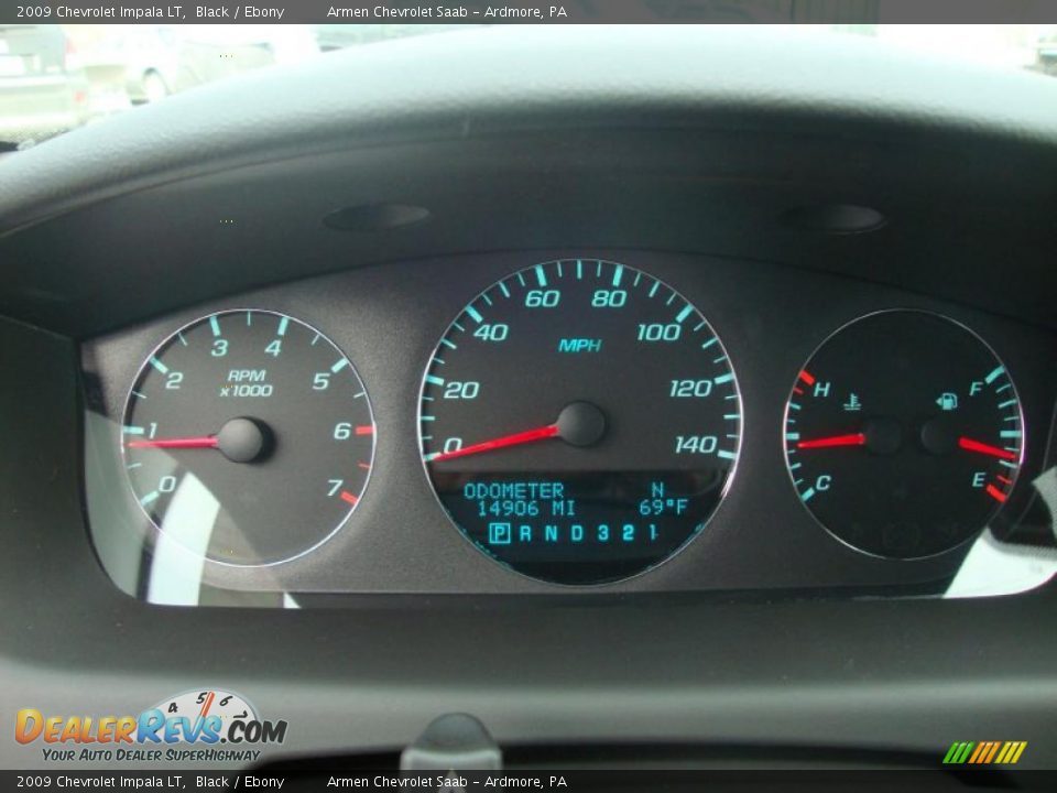 2009 Chevrolet Impala LT Black / Ebony Photo #32
