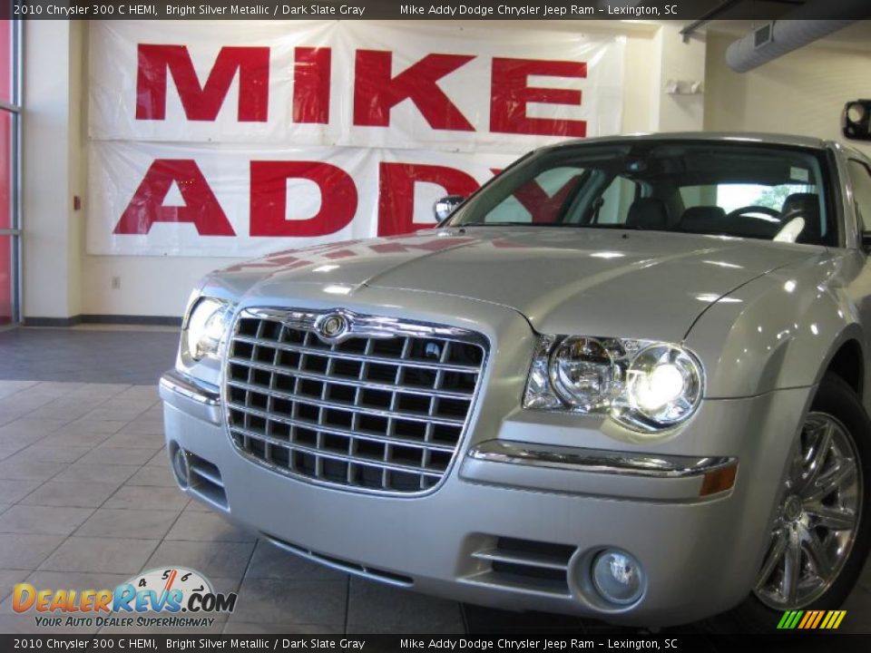 2010 Chrysler 300 C HEMI Bright Silver Metallic / Dark Slate Gray Photo #2