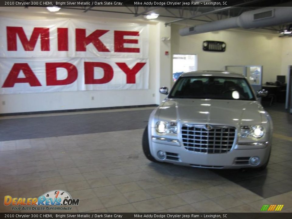 2010 Chrysler 300 C HEMI Bright Silver Metallic / Dark Slate Gray Photo #3