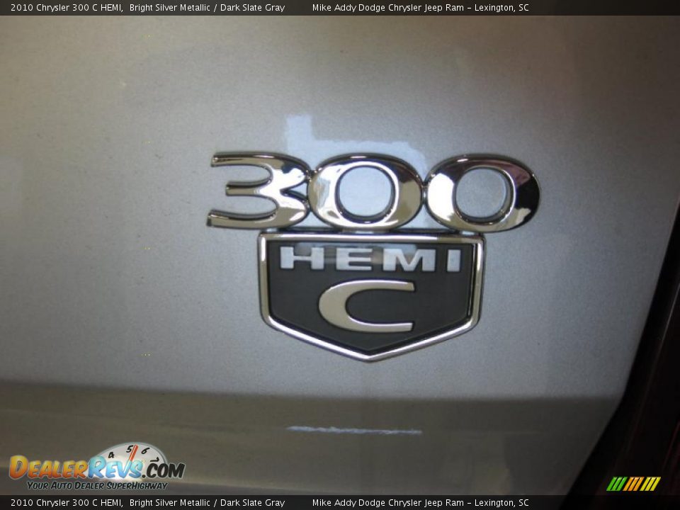 2010 Chrysler 300 C HEMI Bright Silver Metallic / Dark Slate Gray Photo #8