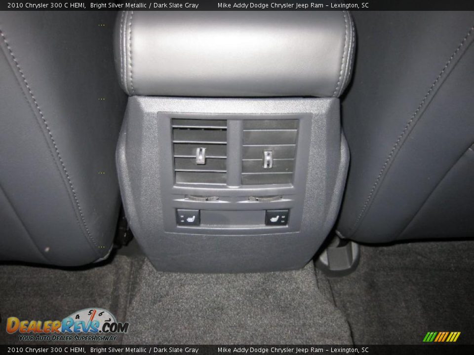 2010 Chrysler 300 C HEMI Bright Silver Metallic / Dark Slate Gray Photo #9
