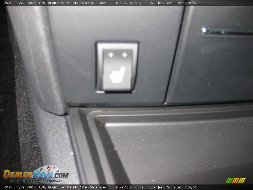 2010 Chrysler 300 C HEMI Bright Silver Metallic / Dark Slate Gray Photo #22