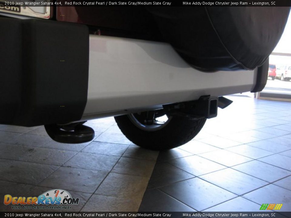 2010 Jeep Wrangler Sahara 4x4 Red Rock Crystal Pearl / Dark Slate Gray/Medium Slate Gray Photo #10