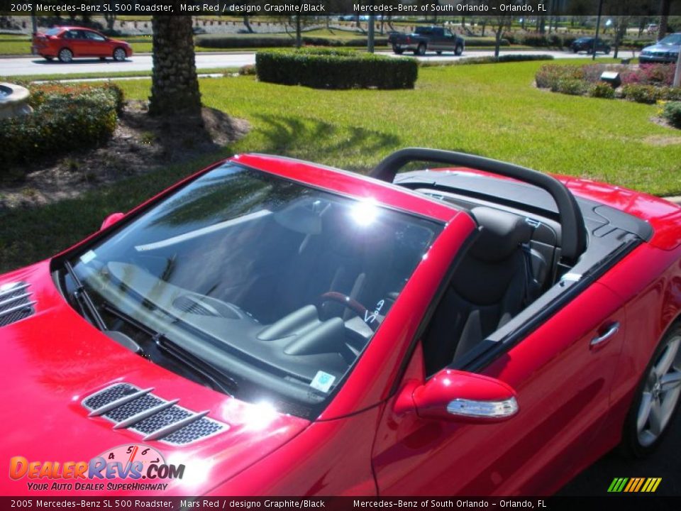 2005 Mercedes-Benz SL 500 Roadster Mars Red / designo Graphite/Black Photo #9