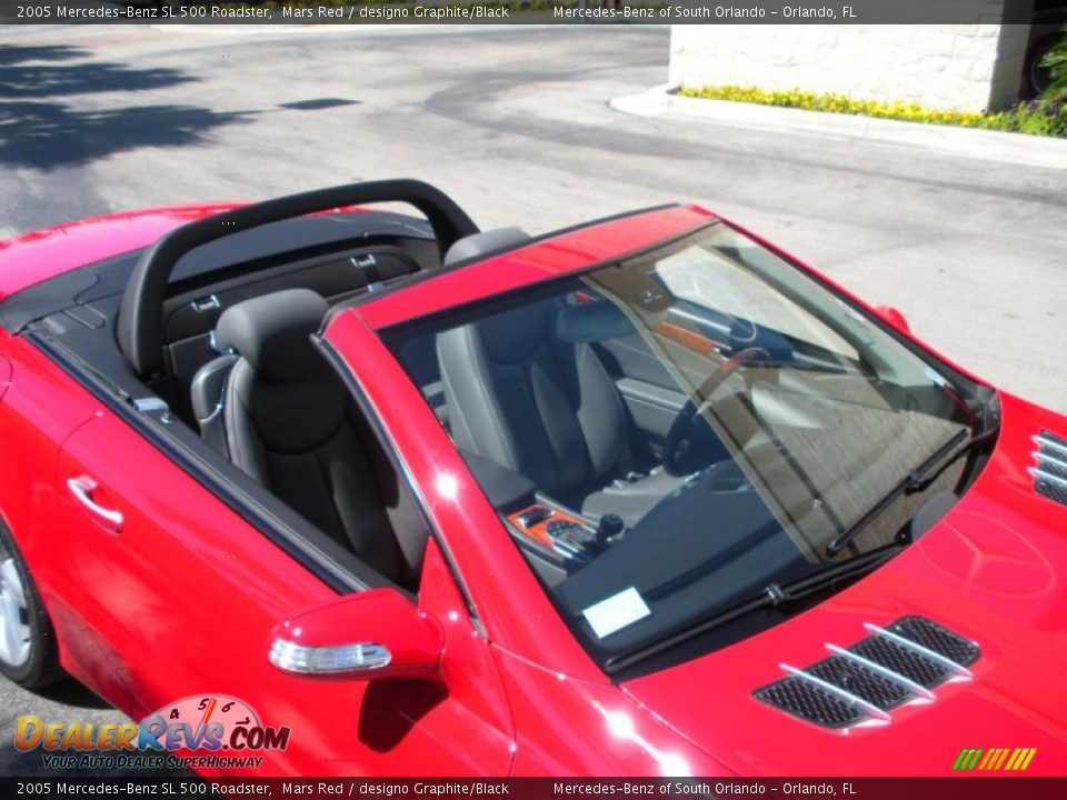 2005 Mercedes-Benz SL 500 Roadster Mars Red / designo Graphite/Black Photo #12