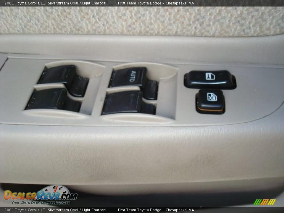 2001 Toyota Corolla LE Silverstream Opal / Light Charcoal Photo #33