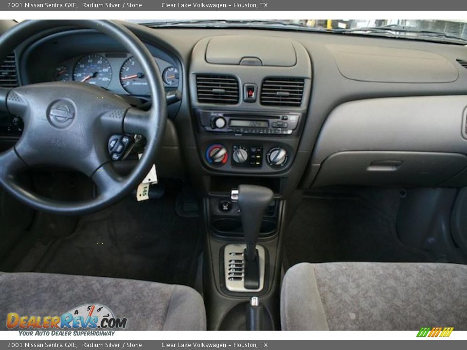 2001 Nissan Sentra GXE Radium Silver / Stone Photo #6