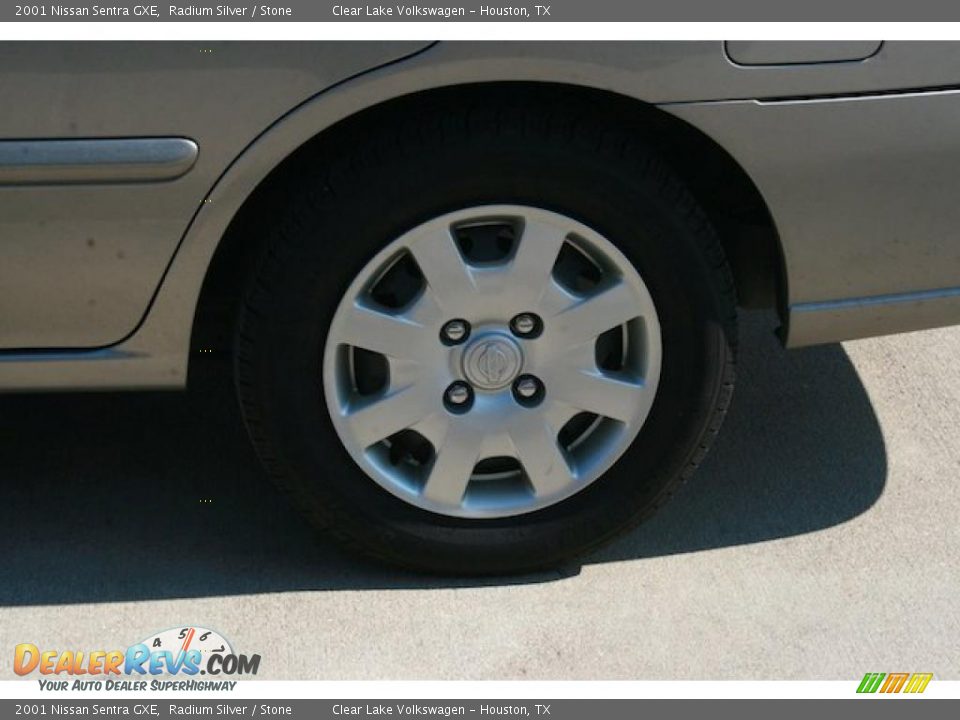 2001 Nissan Sentra GXE Radium Silver / Stone Photo #13