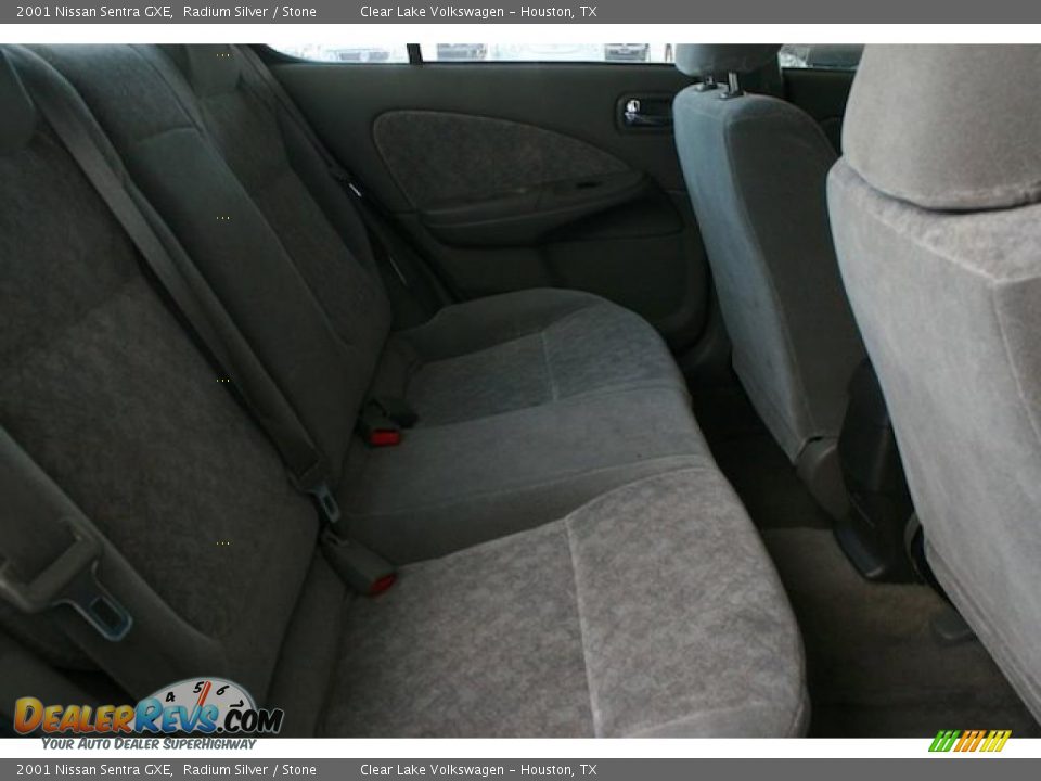 2001 Nissan Sentra GXE Radium Silver / Stone Photo #26