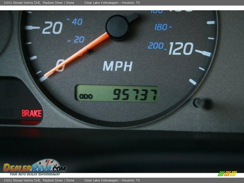 2001 Nissan Sentra GXE Radium Silver / Stone Photo #34