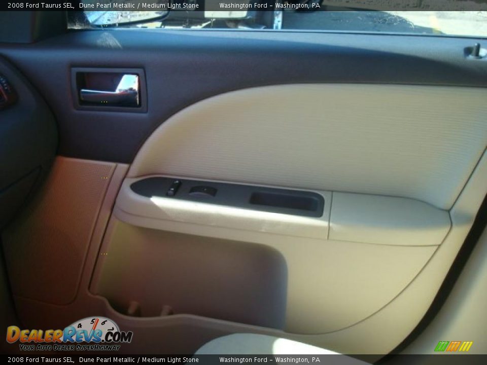2008 Ford Taurus SEL Dune Pearl Metallic / Medium Light Stone Photo #18