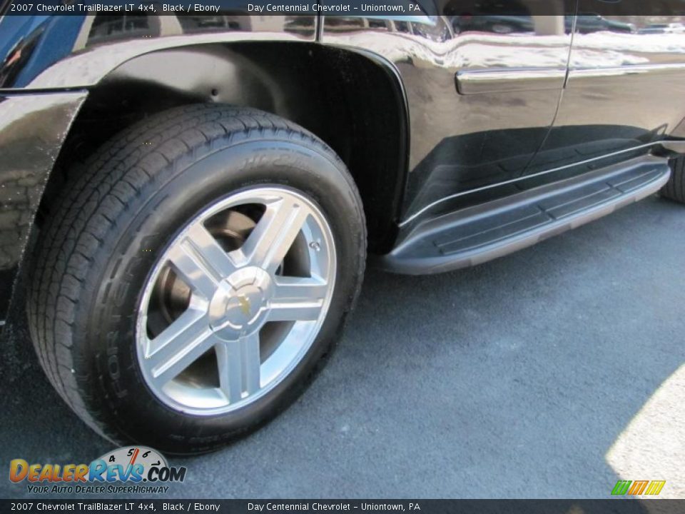 2007 Chevrolet TrailBlazer LT 4x4 Black / Ebony Photo #4