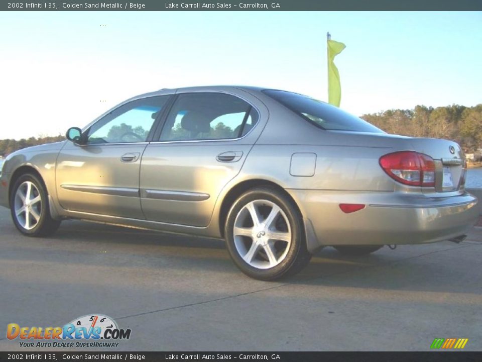 2002 Infiniti I 35 Golden Sand Metallic / Beige Photo #4