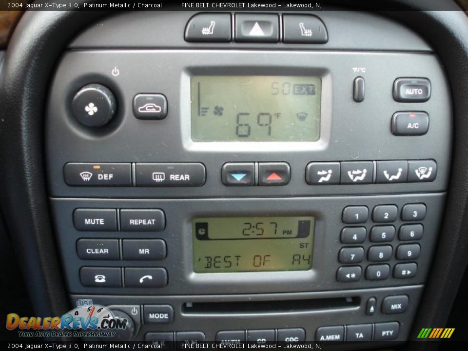 2004 Jaguar X-Type 3.0 Platinum Metallic / Charcoal Photo #18
