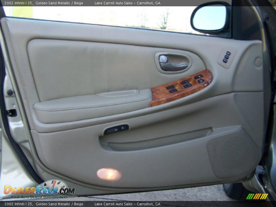 2002 Infiniti I 35 Golden Sand Metallic / Beige Photo #27
