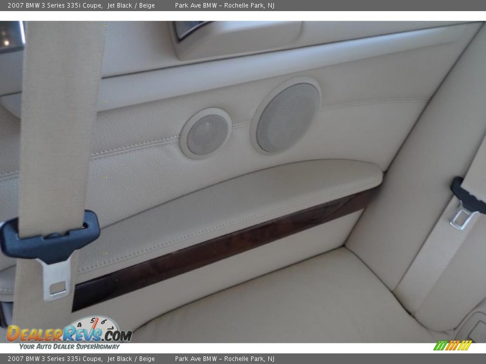 2007 BMW 3 Series 335i Coupe Jet Black / Beige Photo #32