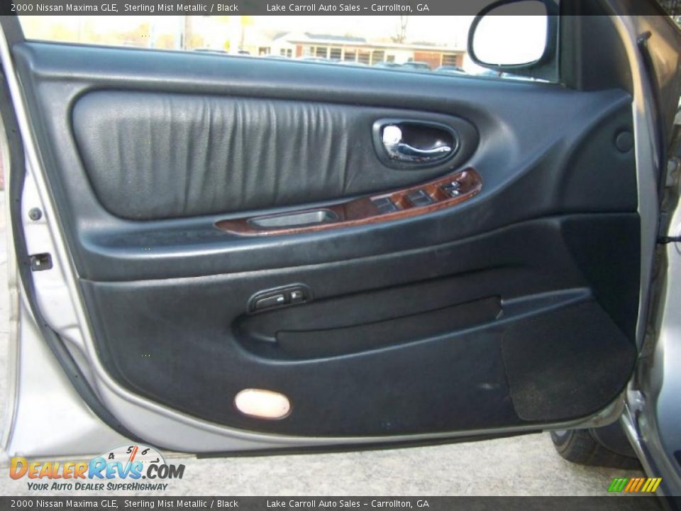 2000 Nissan Maxima GLE Sterling Mist Metallic / Black Photo #25