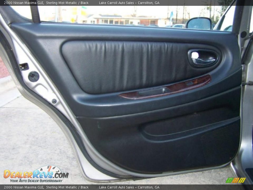 2000 Nissan Maxima GLE Sterling Mist Metallic / Black Photo #27