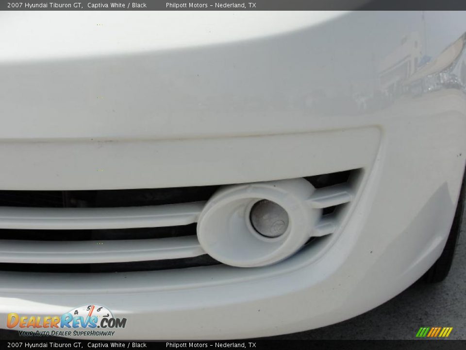 2007 Hyundai Tiburon GT Captiva White / Black Photo #11