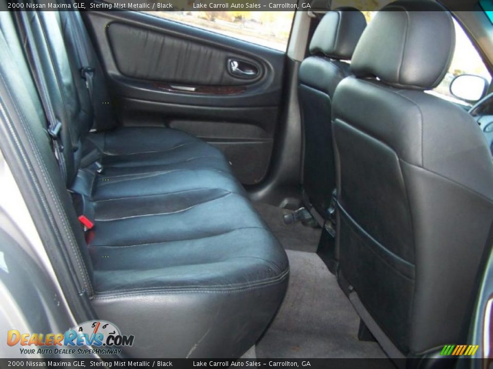 2000 Nissan Maxima GLE Sterling Mist Metallic / Black Photo #33