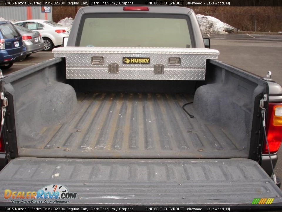2006 Mazda B-Series Truck B2300 Regular Cab Dark Titanium / Graphite Photo #13