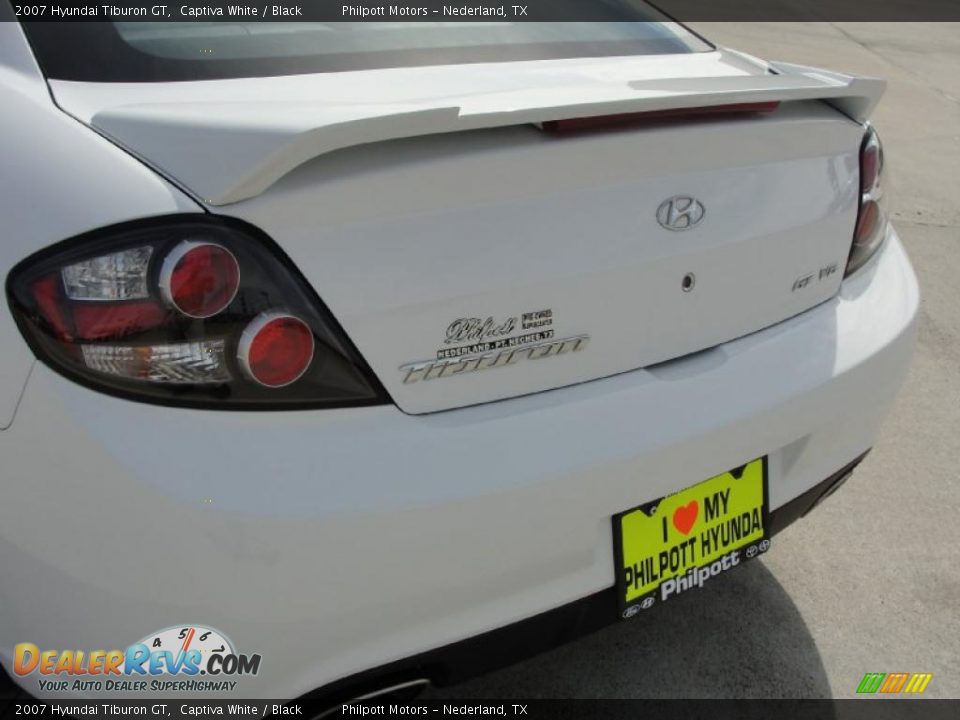 2007 Hyundai Tiburon GT Captiva White / Black Photo #25