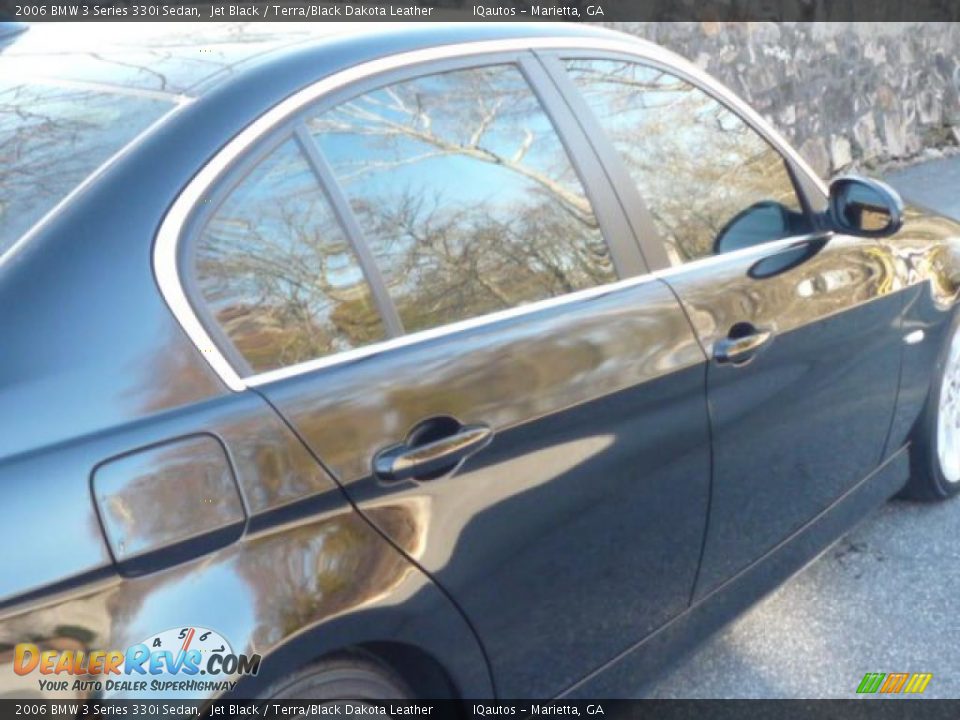 2006 BMW 3 Series 330i Sedan Jet Black / Terra/Black Dakota Leather Photo #12