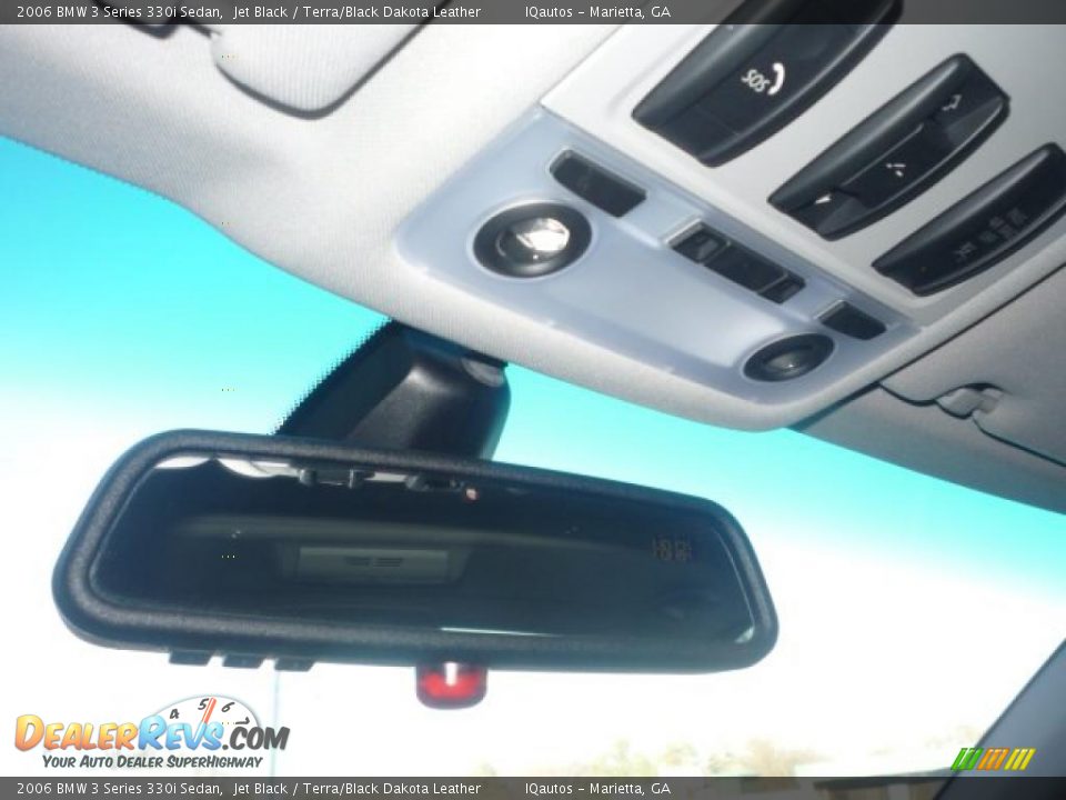2006 BMW 3 Series 330i Sedan Jet Black / Terra/Black Dakota Leather Photo #19