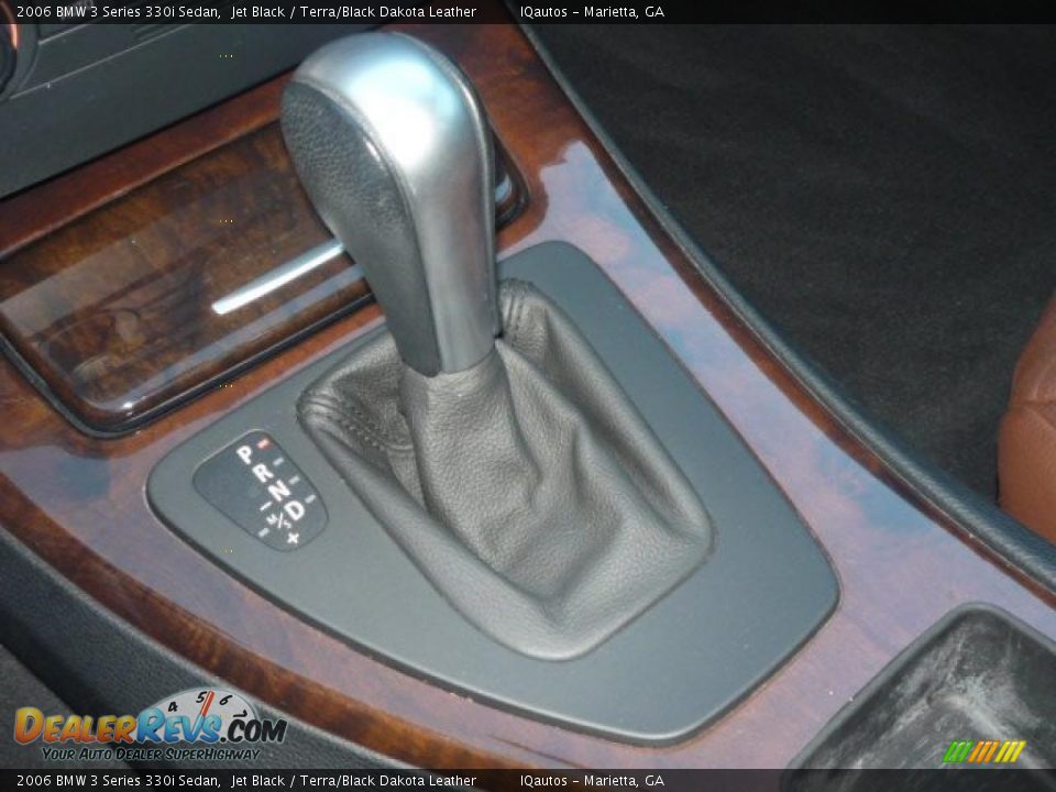 2006 BMW 3 Series 330i Sedan Jet Black / Terra/Black Dakota Leather Photo #21