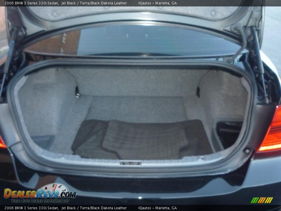 2006 BMW 3 Series 330i Sedan Jet Black / Terra/Black Dakota Leather Photo #26