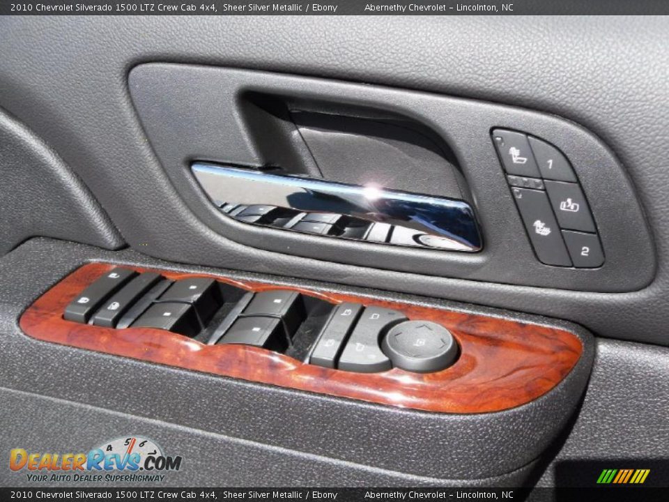 2010 Chevrolet Silverado 1500 LTZ Crew Cab 4x4 Sheer Silver Metallic / Ebony Photo #11