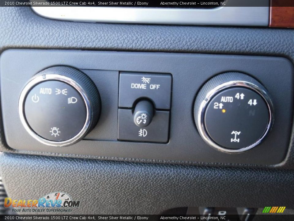 2010 Chevrolet Silverado 1500 LTZ Crew Cab 4x4 Sheer Silver Metallic / Ebony Photo #12