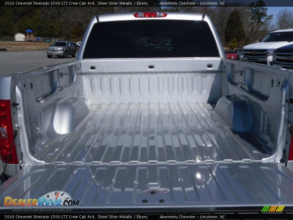 2010 Chevrolet Silverado 1500 LTZ Crew Cab 4x4 Sheer Silver Metallic / Ebony Photo #17