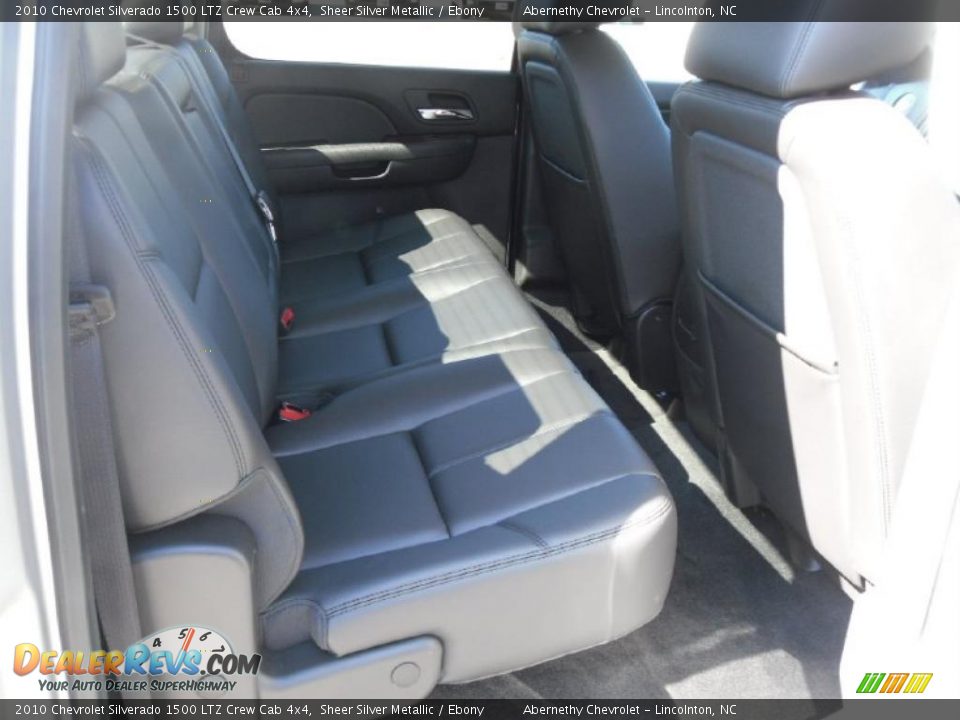 2010 Chevrolet Silverado 1500 LTZ Crew Cab 4x4 Sheer Silver Metallic / Ebony Photo #18