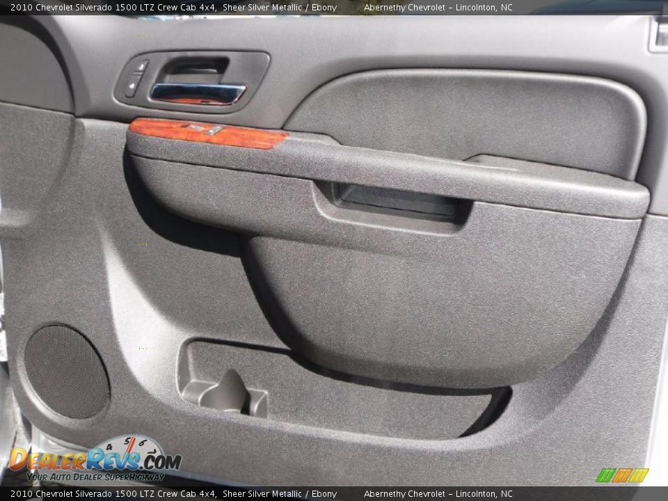 2010 Chevrolet Silverado 1500 LTZ Crew Cab 4x4 Sheer Silver Metallic / Ebony Photo #21